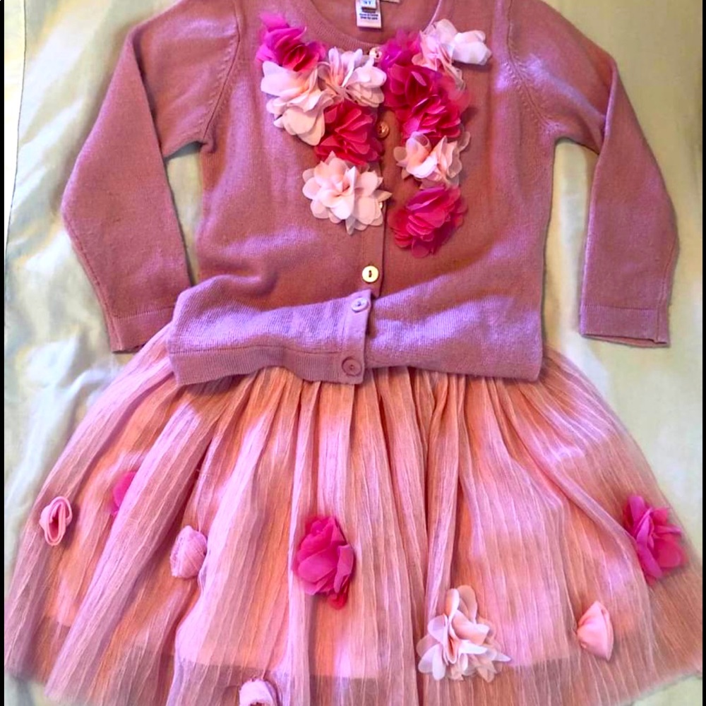 Little girl skirt set